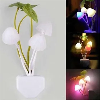 Domáce Dekorácie Európska Špecifikácia Plug Posteli Zásuvky Lampa LED Farebné Tri Malé Huby Svetlo Ovládané Nočné Svetlo